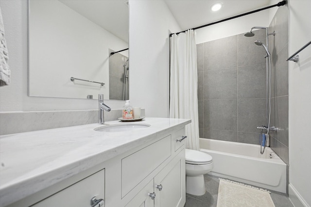 1240 W 16th St, Houston, TX 77008 - full bath with vanity, shower / bath combination with curtain, and recessed lighting