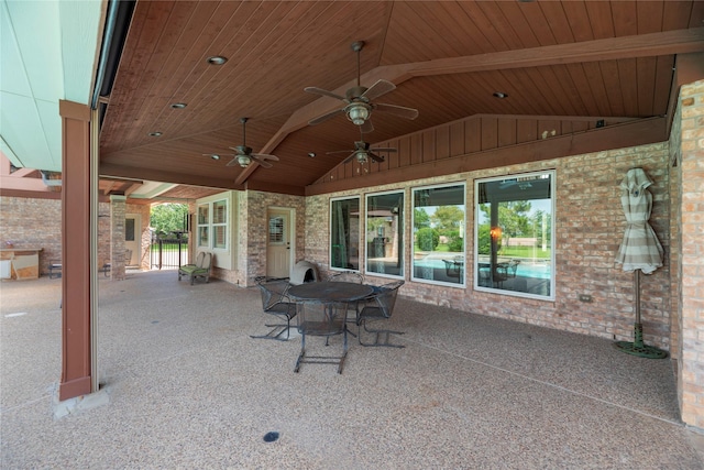 3211 Lakes Of Katy Ln, Katy, TX 77493 - view of patio with ceiling fan