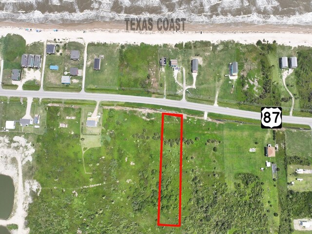 1239 Hwy 87, Gilchrist, TX 77617 - photo 4