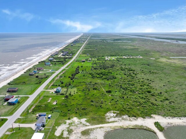 1239 Hwy 87, Gilchrist, TX 77617 - photo 13