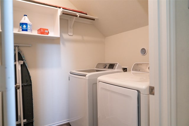 18802 Verdura Dr, New Caney, TX 77357 - washroom featuring washing machine and clothes dryer