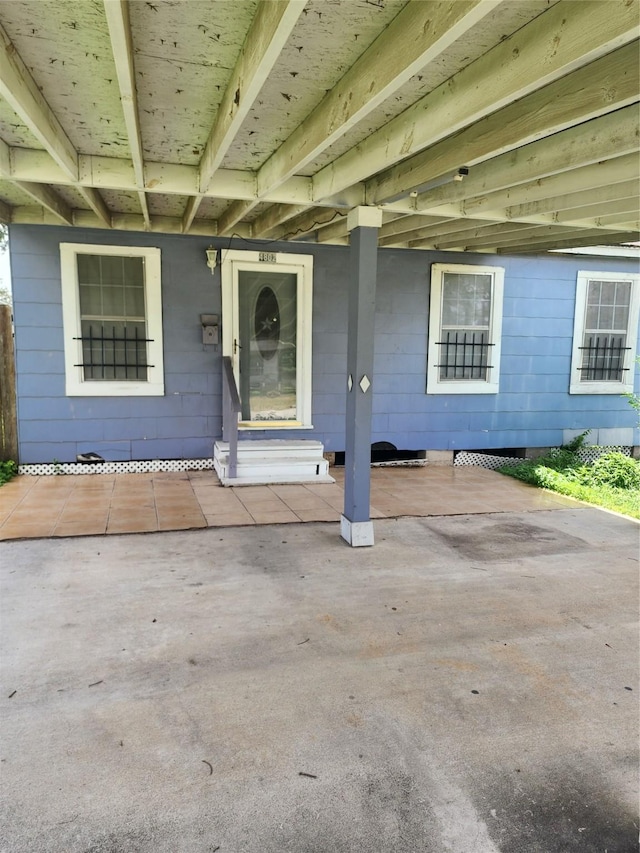 4802 Hain St, Houston, TX 77009 - entrance to property featuring covered porch