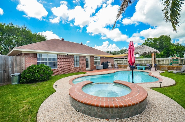 2603 Sue St, El Campo, TX 77437