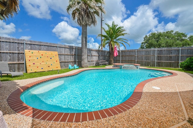 2603 Sue St, El Campo, TX 77437
