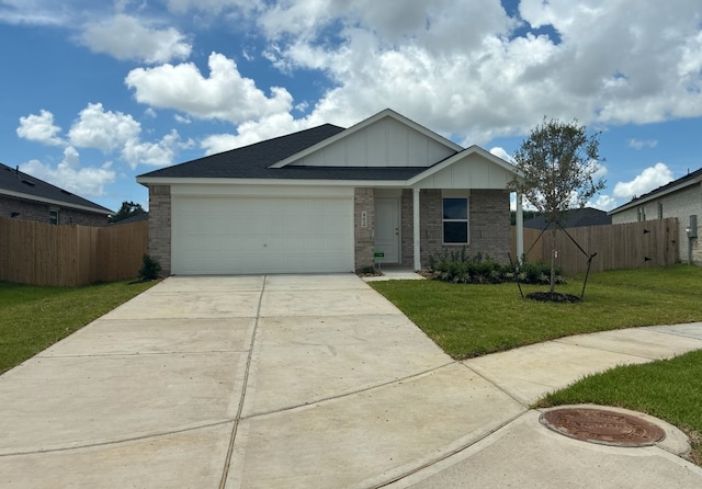 402 Emma St, Angleton, TX 77515 - photo 1