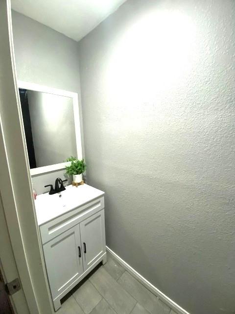 9439 Gnarled Chestnut Ct, Houston, TX 77075 - photo 10