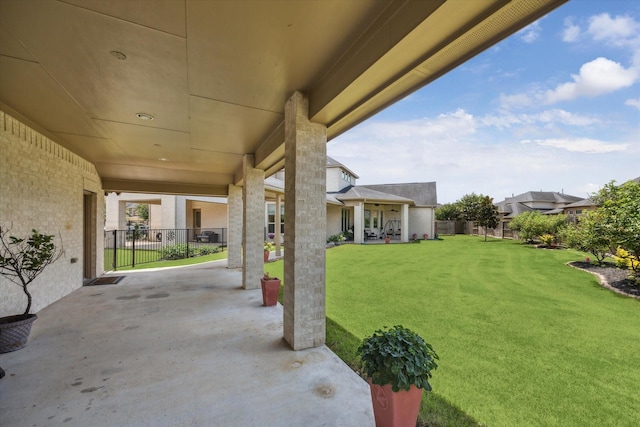 28114 Bayou Cove Ct, Fulshear, TX 77441 - view of yard with a patio