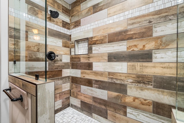 137 County Road 3665, Splendora, TX 77372 - full bath with tiled shower