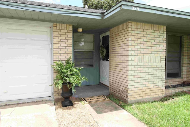329 Robin St, Deer Park, TX 77536 - photo 2