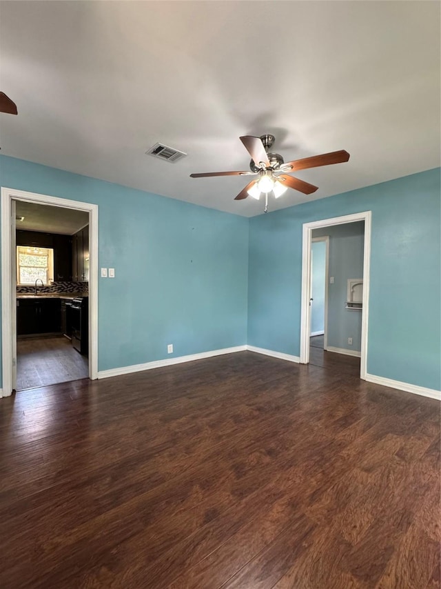 329 Robin St, Deer Park, TX 77536 - photo 5