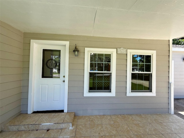 5701 Luna St, Houston, TX 77076 - view of exterior entry featuring covered porch