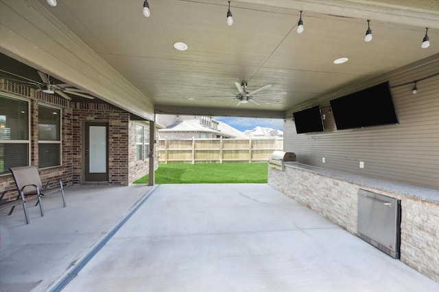 1502 Trails Of Katy Ln, Katy, TX 77494 - view of patio featuring area for grilling and ceiling fan