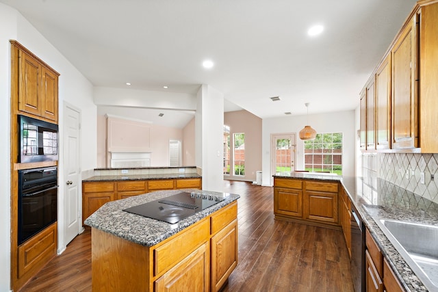 7319 Emerald Glen Dr, Sugar Land, TX 77479 - photo 10