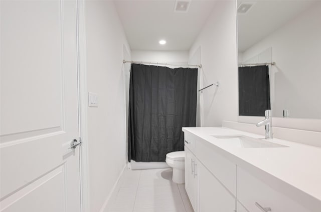 5308 S Capitol St, Houston, TX 77023 - full bath featuring vanity, recessed lighting, a shower with shower curtain, and tile patterned floors