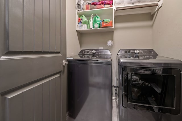 23613 Alder Branch Ln, New Caney, TX 77357 - laundry area with washing machine and dryer