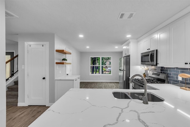9 Diamond Oak Ct, The Woodlands, TX 77381 - photo 8