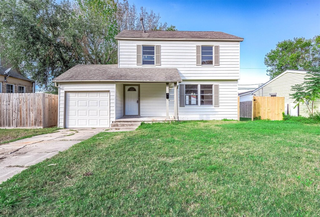 314 13th Ave N, Texas City, TX 77590 - photo 1