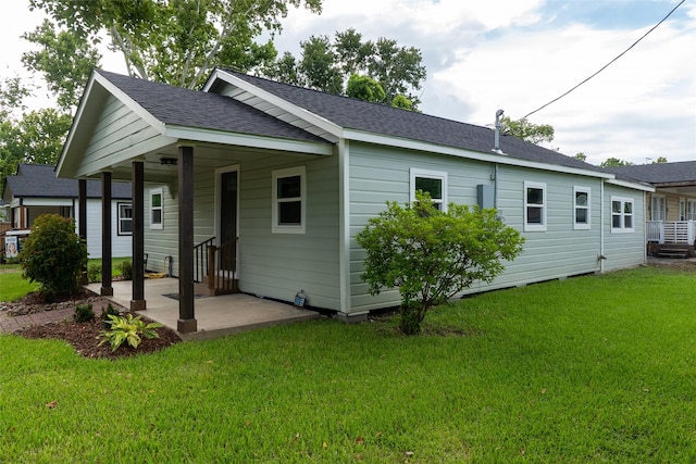 130 E Bernard St, Clute, TX 77531 - photo 6