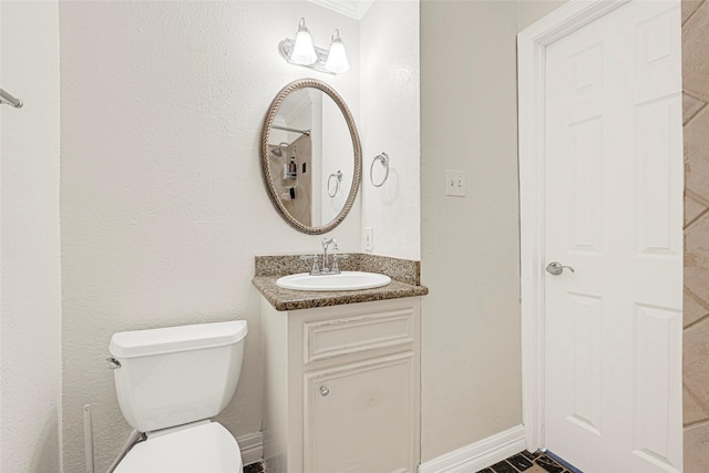 4401 Marina St Unit B, Houston, TX 77007 - bathroom with vanity and toilet