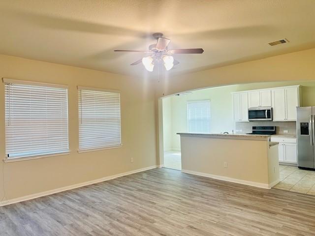 2718 Meandering Elm Trl, Houston, TX 77045