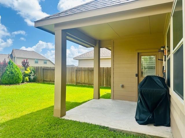 2718 Meandering Elm Trl, Houston, TX 77045