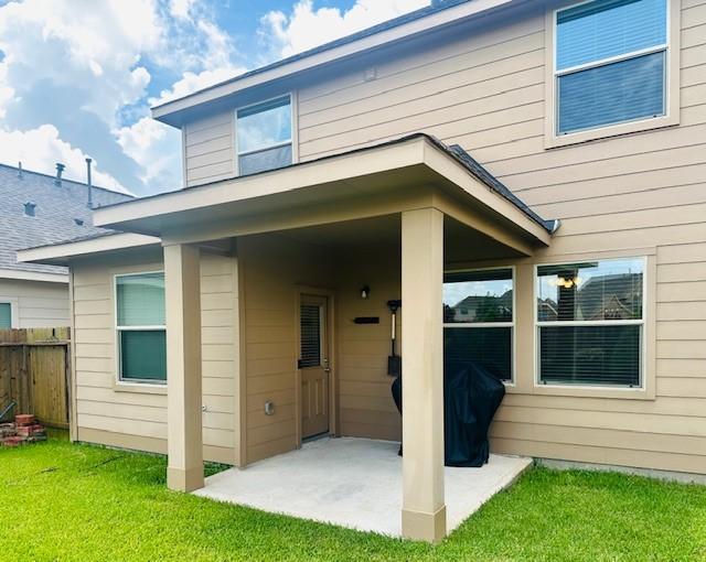 2718 Meandering Elm Trl, Houston, TX 77045