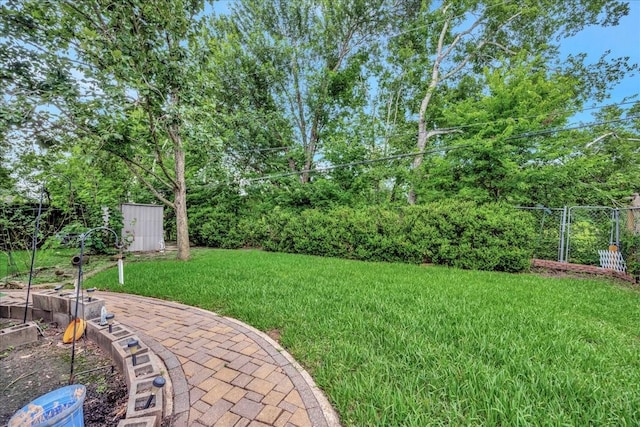 1403 Newport Blvd, League City, TX 77573 - view of yard