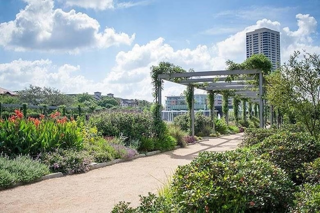 2401 Crawford St Unit A109, Houston, TX 77004 - view of home's community