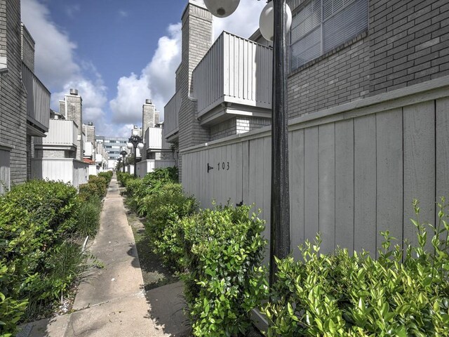 3800 Tanglewilde St Unit 703, Houston, TX 77063 - photo 12