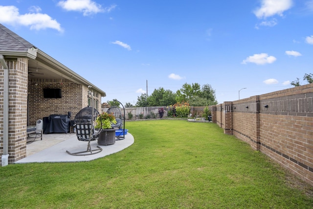23007 Birchwood Valley Ln, Katy, TX 77493 - fenced backyard featuring a patio area and ceiling fan