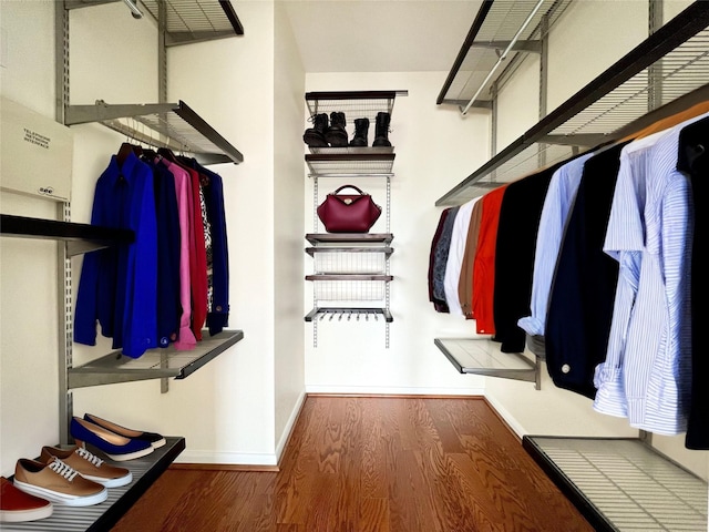 7575 Kirby Dr Unit 1203, Houston, TX 77030 - spacious closet featuring wood finished floors