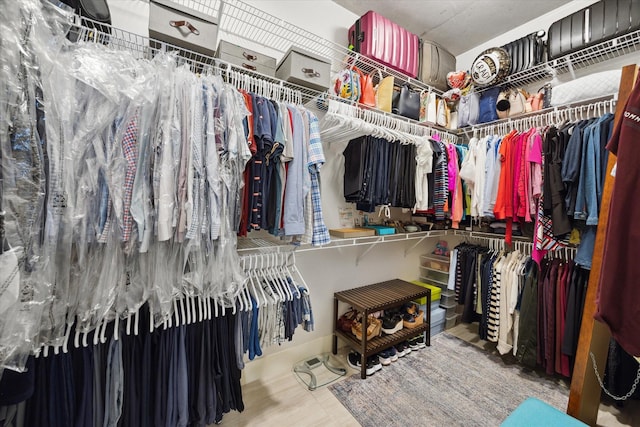 1901 Post Oak Blvd Unit 202, Houston, TX 77056 - view of walk in closet