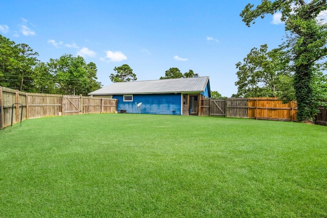 150 Lazy Ln, Livingston, TX 77351 - fenced backyard featuring a gate