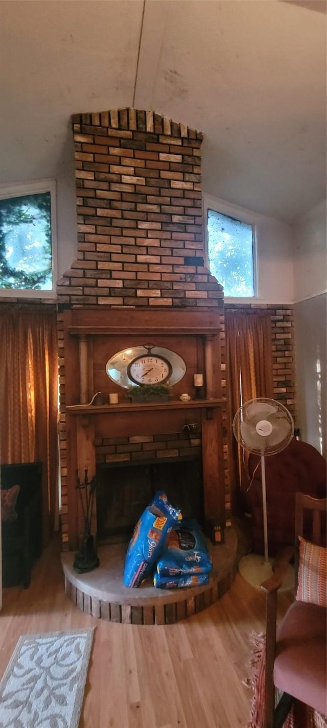 20 Connor Ln, Huntsville, TX 77320 - sitting room featuring vaulted ceiling and wood finished floors