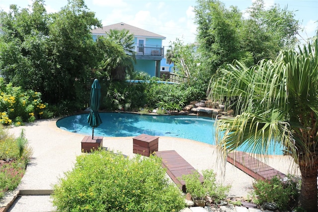 16542 John Silver Rd, Jamaica Beach, TX 77554 - view of swimming pool