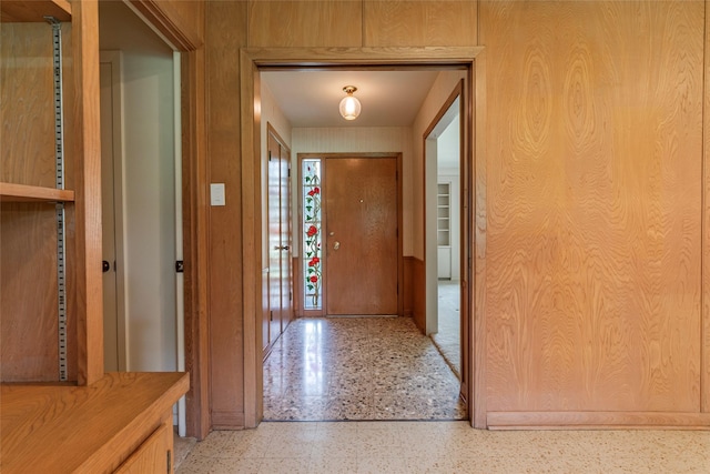 122 Blossom St, Lake Jackson, TX 77566 - view of foyer entrance