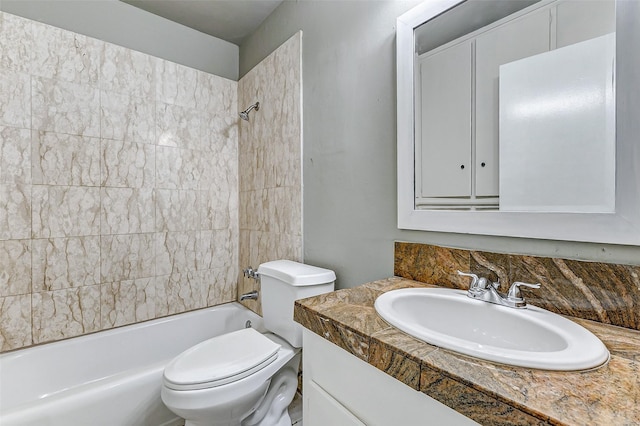 6763 Glen Rock Dr, Houston, TX 77087 - bathroom with vanity and shower / bathtub combination