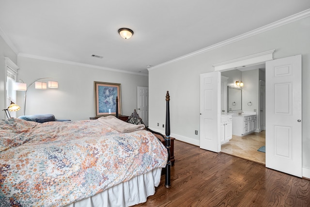 2111 Beall St, Houston, TX 77008 - bedroom with ornamental molding, dark wood-style flooring, and ensuite bathroom