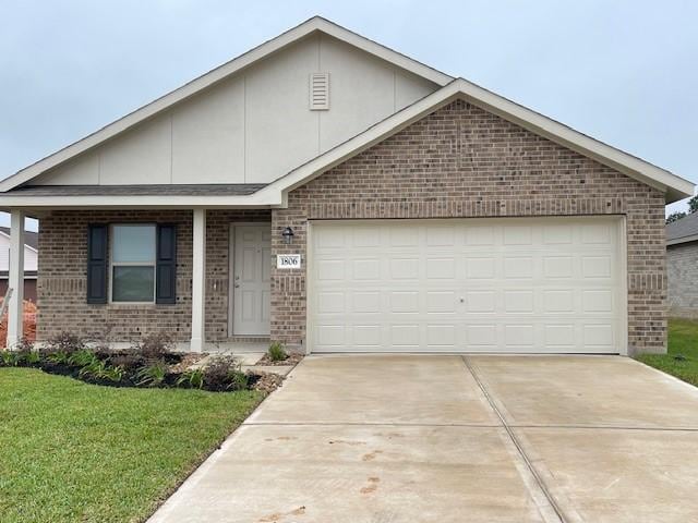 1806 Champions Dr, Navasota, TX 77868 - photo 1