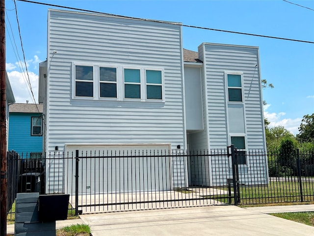 7920 Jutland Rd, Houston, TX 77033