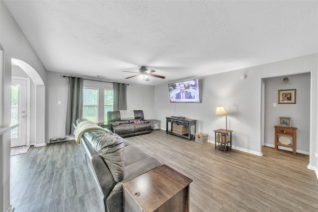 5243 El Tigre Ln, Baytown, TX 77521 - photo 6