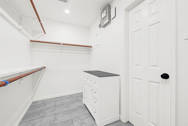 7823 Autumn Hollow Ln, Houston, TX 77041 - view of walk in closet