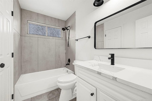 7823 Autumn Hollow Ln, Houston, TX 77041 - bathroom with vanity, bathing tub / shower combination, and tile patterned floors