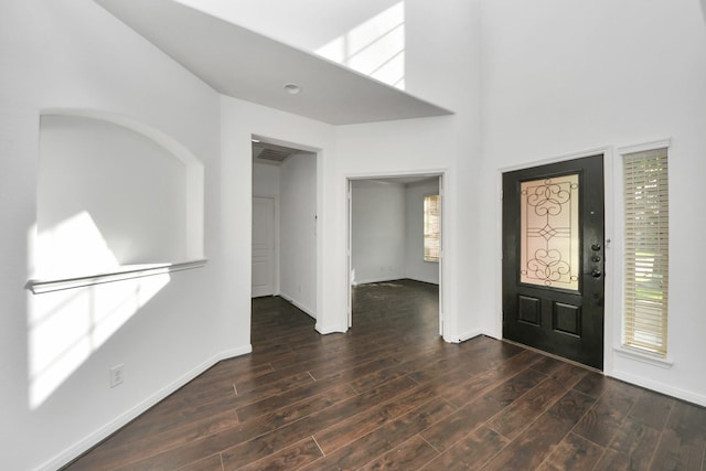 4330 Lasker Brook Ct, Katy, TX 77494 - entrance foyer featuring wood finished floors and a towering ceiling
