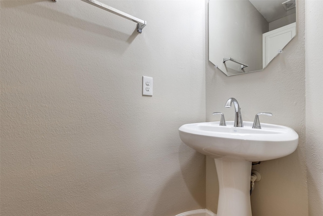 8765 Bryam, Houston, TX 77061 - bathroom featuring a sink