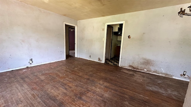 7218 Bretshire Dr, Houston, TX 77016 - empty room with wood finished floors