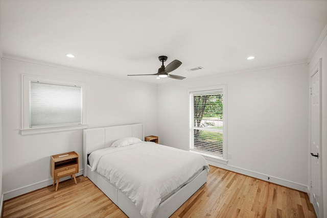5630 Lymbar Dr, Houston, TX 77096 - bedroom featuring light wood-type flooring, crown molding, ceiling fan, and recessed lighting