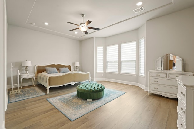 6919 Shoreline View Dr, Katy, TX 77493 - bedroom with recessed lighting, light wood-style flooring, and ceiling fan