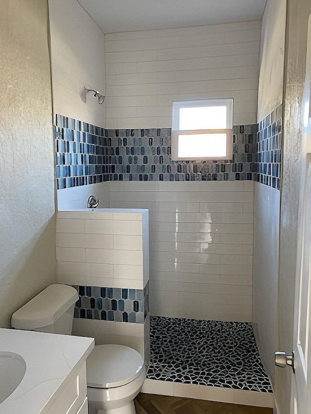6709 Jensen St, Hitchcock, TX 77563 - full bathroom with a walk in shower and vanity