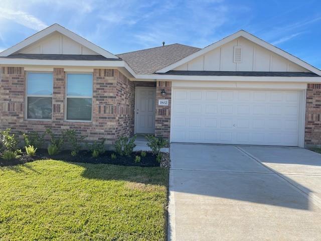 1802 Champions Dr, Navasota, TX 77868 - photo 3